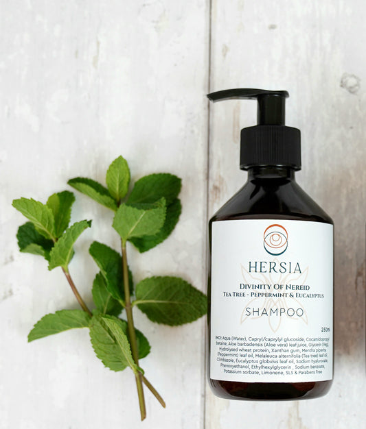 Divinity Of Nereid , Revitalising & Cleansing Shampoo